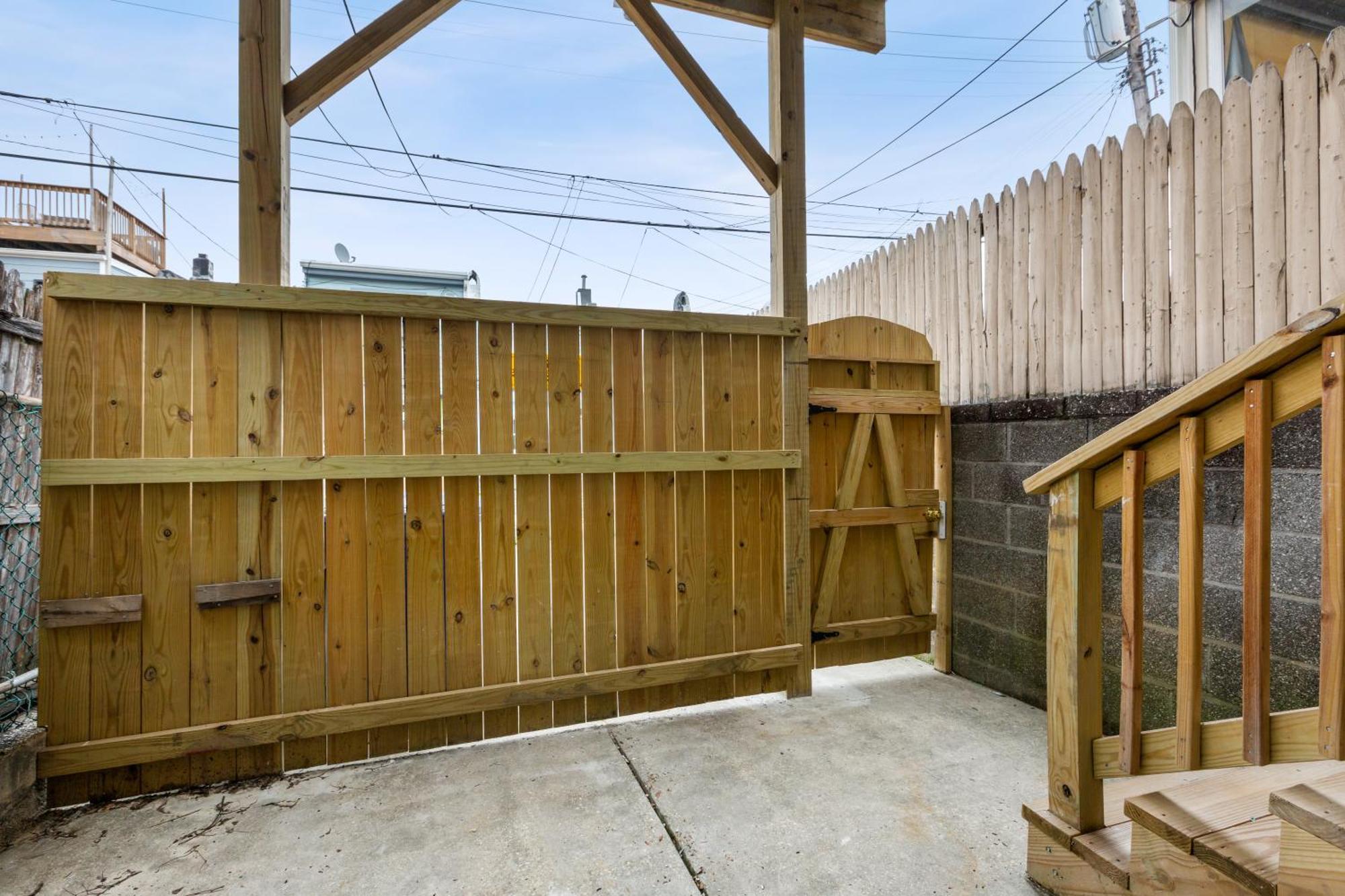 Pristine Townhouse With Rooftop Deck Near Canton! 볼티모어 외부 사진